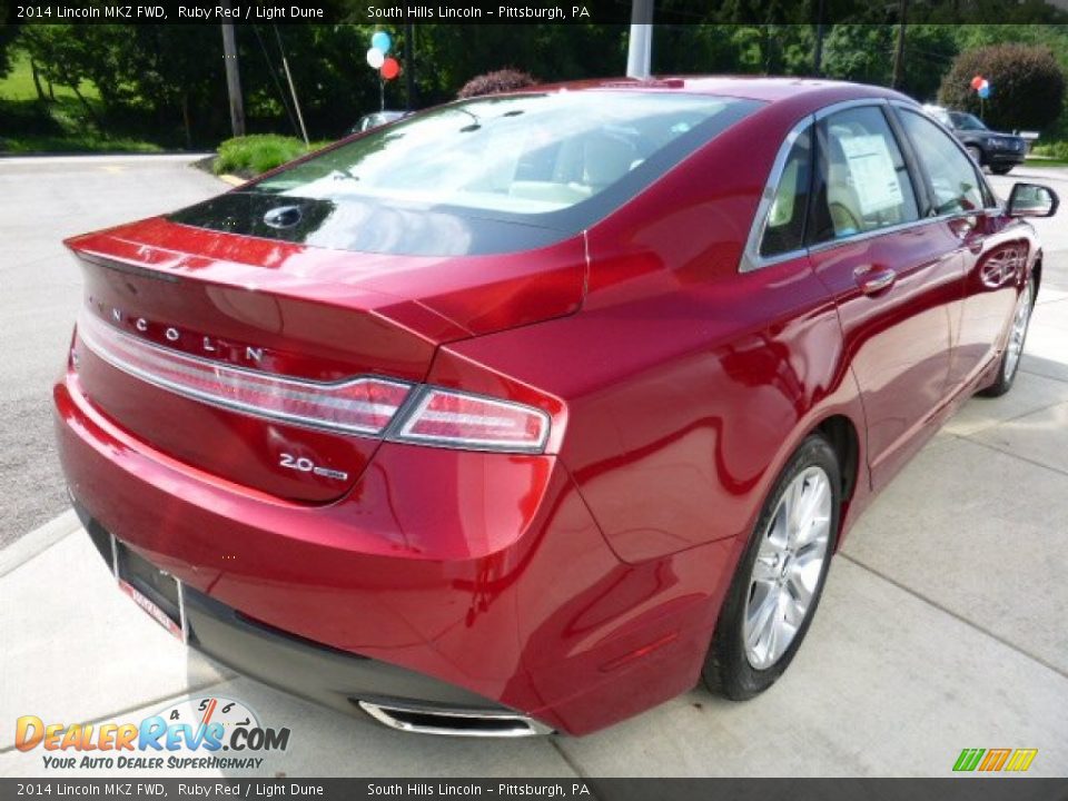 2014 Lincoln MKZ FWD Ruby Red / Light Dune Photo #5