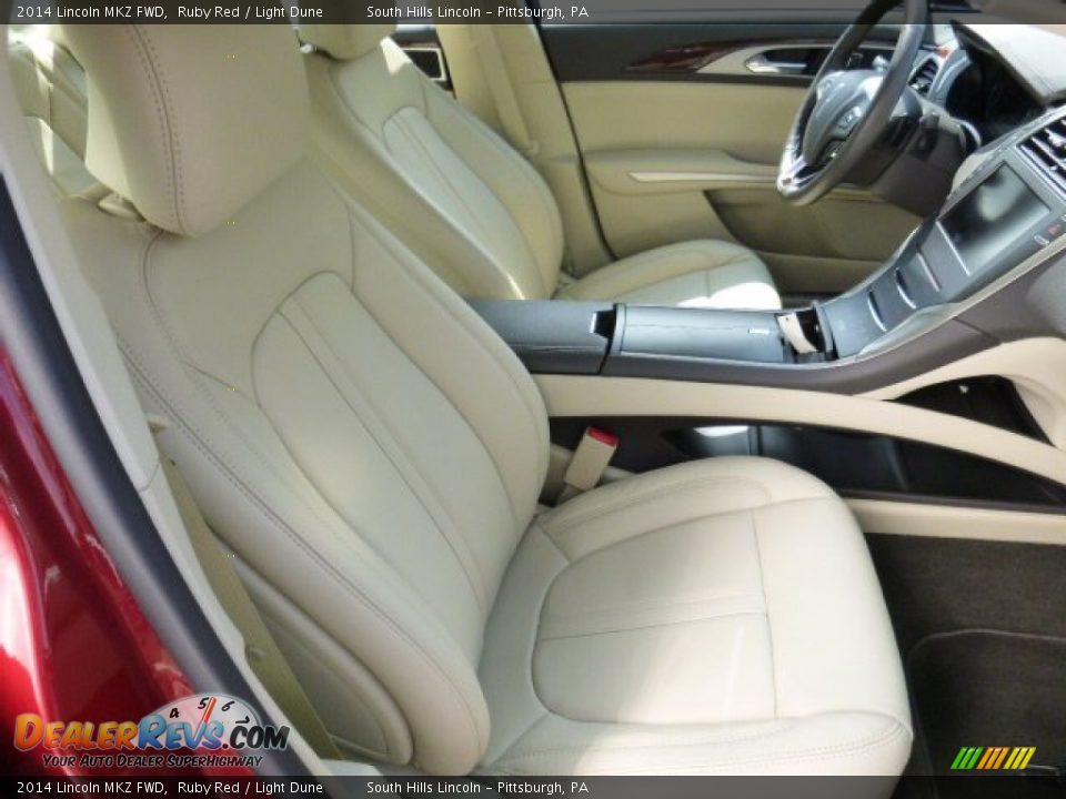 2014 Lincoln MKZ FWD Ruby Red / Light Dune Photo #10
