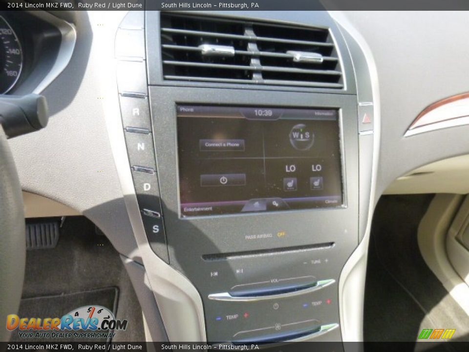 2014 Lincoln MKZ FWD Ruby Red / Light Dune Photo #22