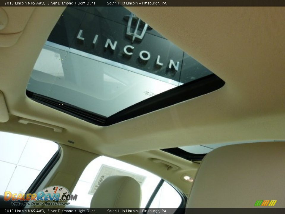 2013 Lincoln MKS AWD Silver Diamond / Light Dune Photo #18