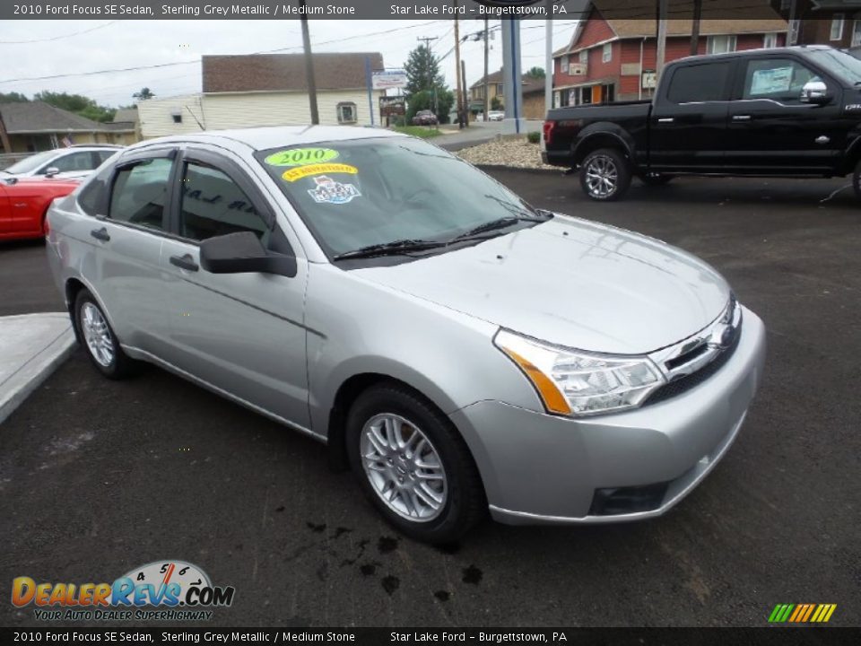 2010 Ford Focus SE Sedan Sterling Grey Metallic / Medium Stone Photo #8