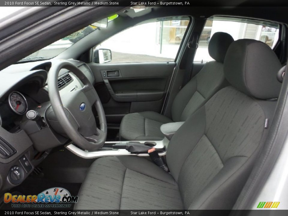 2010 Ford Focus SE Sedan Sterling Grey Metallic / Medium Stone Photo #10
