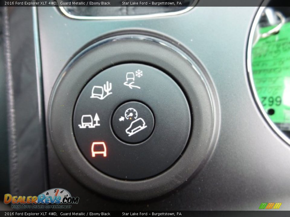 Controls of 2016 Ford Explorer XLT 4WD Photo #18