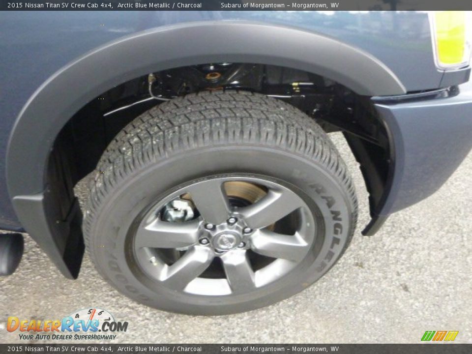 2015 Nissan Titan SV Crew Cab 4x4 Arctic Blue Metallic / Charcoal Photo #2