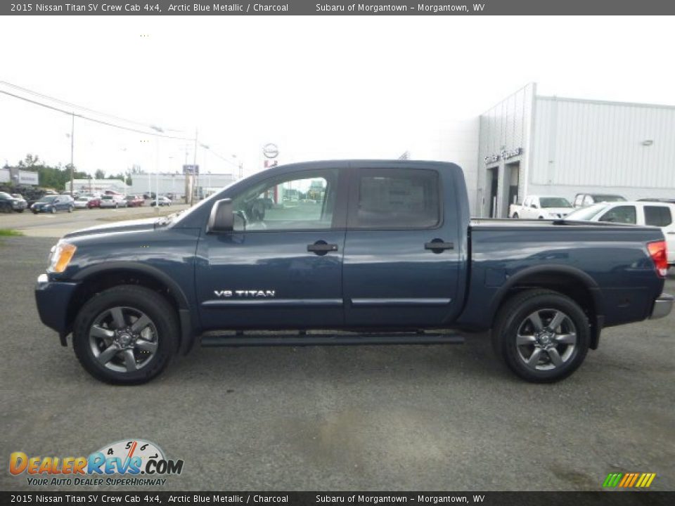 2015 Nissan Titan SV Crew Cab 4x4 Arctic Blue Metallic / Charcoal Photo #7