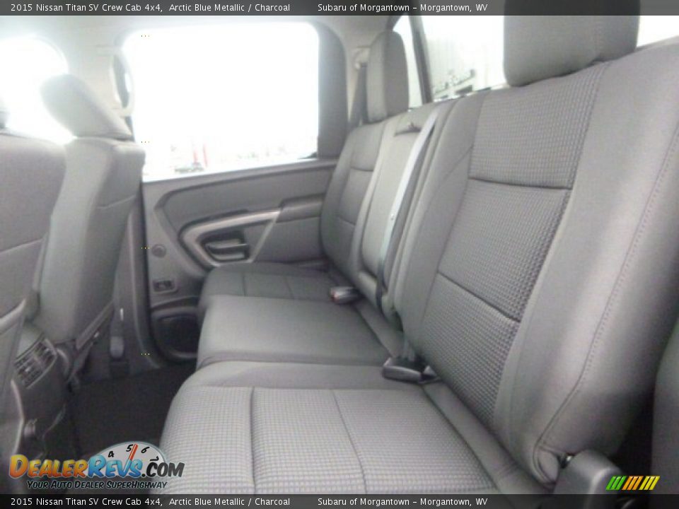 2015 Nissan Titan SV Crew Cab 4x4 Arctic Blue Metallic / Charcoal Photo #11