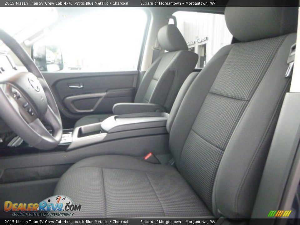 2015 Nissan Titan SV Crew Cab 4x4 Arctic Blue Metallic / Charcoal Photo #13