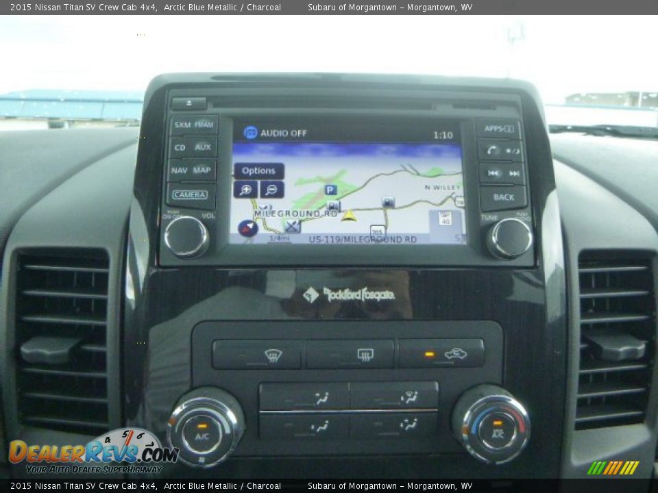 2015 Nissan Titan SV Crew Cab 4x4 Arctic Blue Metallic / Charcoal Photo #16