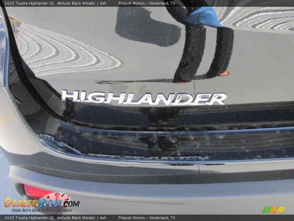 2015 Toyota Highlander LE Attitude Black Metallic / Ash Photo #13