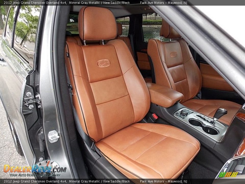 Front Seat of 2012 Jeep Grand Cherokee Overland 4x4 Photo #20