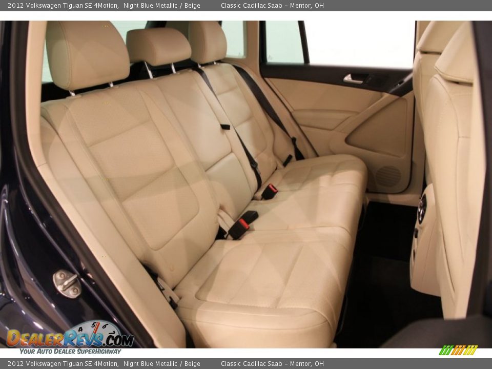 Rear Seat of 2012 Volkswagen Tiguan SE 4Motion Photo #15