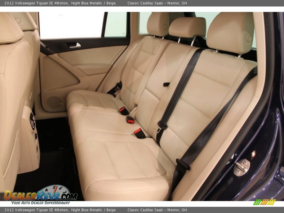 Rear Seat of 2012 Volkswagen Tiguan SE 4Motion Photo #16