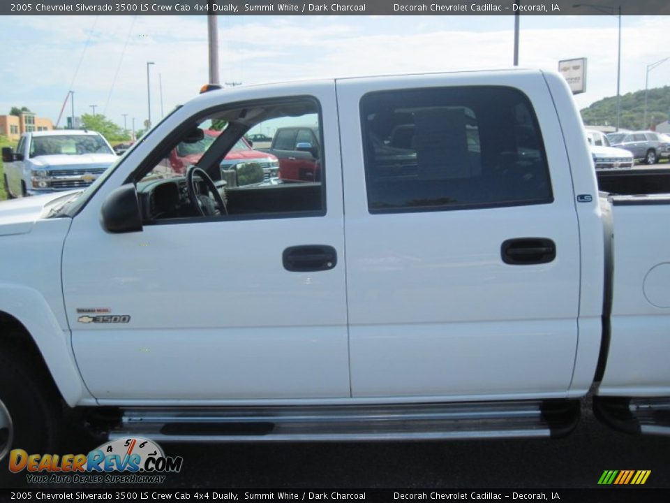 2005 Chevrolet Silverado 3500 LS Crew Cab 4x4 Dually Summit White / Dark Charcoal Photo #2
