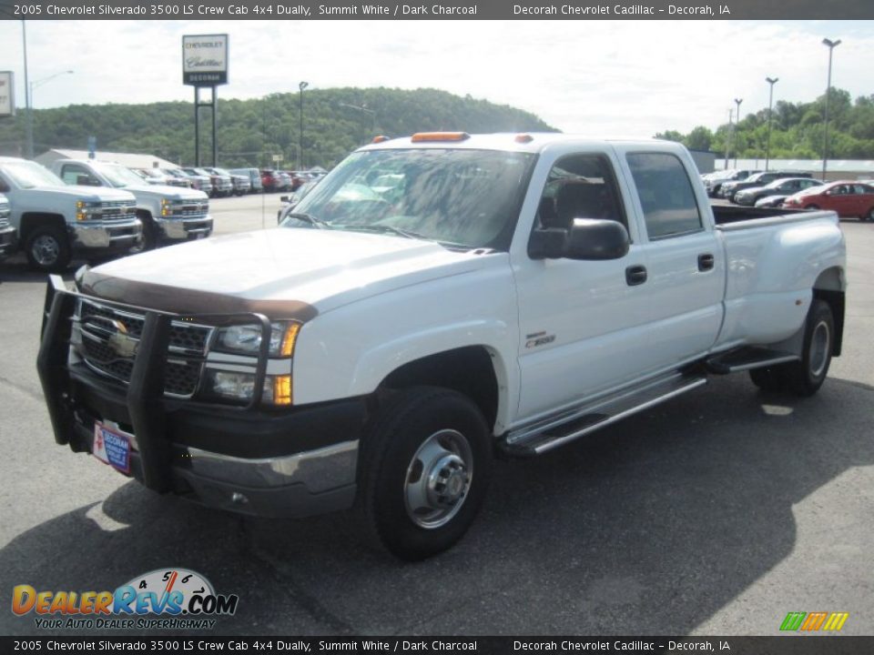 2005 Chevrolet Silverado 3500 LS Crew Cab 4x4 Dually Summit White / Dark Charcoal Photo #3