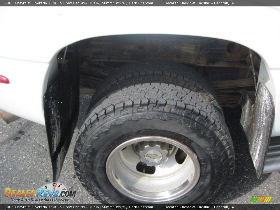 2005 Chevrolet Silverado 3500 LS Crew Cab 4x4 Dually Summit White / Dark Charcoal Photo #14