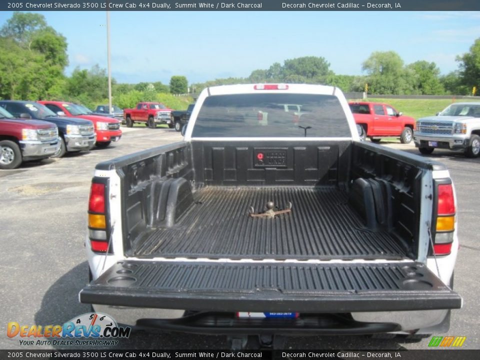 2005 Chevrolet Silverado 3500 LS Crew Cab 4x4 Dually Summit White / Dark Charcoal Photo #19