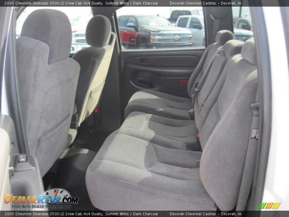 2005 Chevrolet Silverado 3500 LS Crew Cab 4x4 Dually Summit White / Dark Charcoal Photo #28