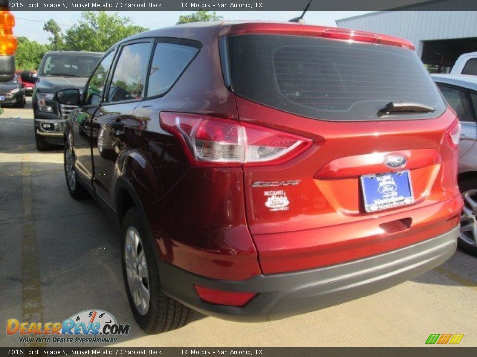 2016 Ford Escape S Sunset Metallic / Charcoal Black Photo #7