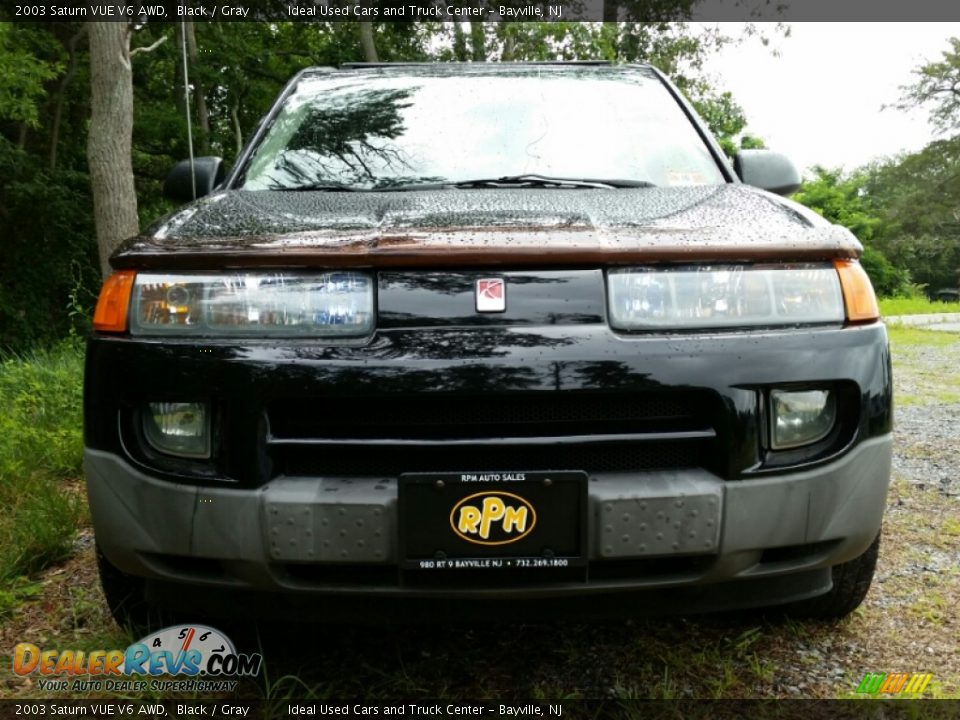 2003 Saturn VUE V6 AWD Black / Gray Photo #2