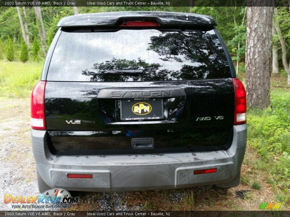 2003 Saturn VUE V6 AWD Black / Gray Photo #5