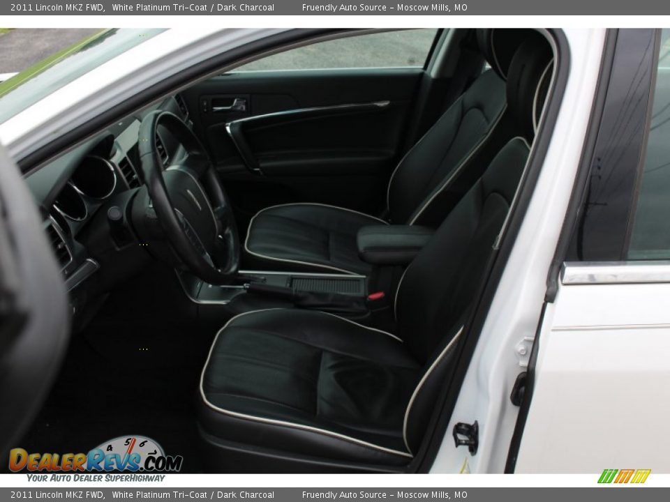 2011 Lincoln MKZ FWD White Platinum Tri-Coat / Dark Charcoal Photo #18