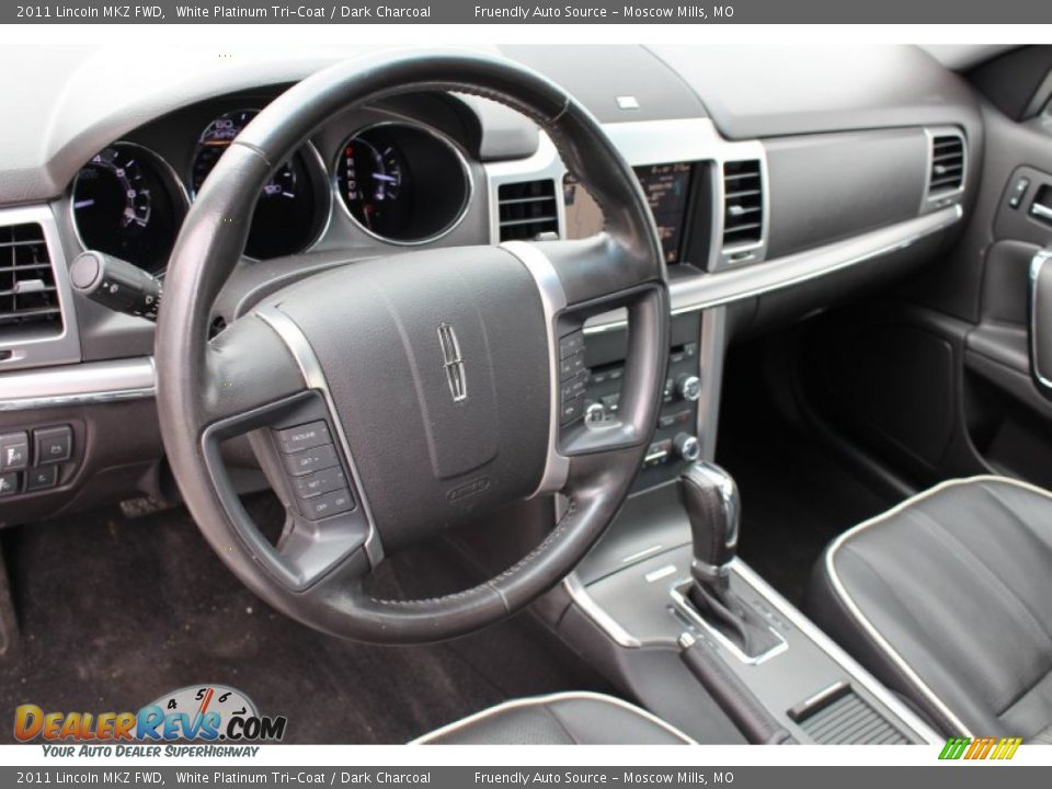 2011 Lincoln MKZ FWD White Platinum Tri-Coat / Dark Charcoal Photo #34