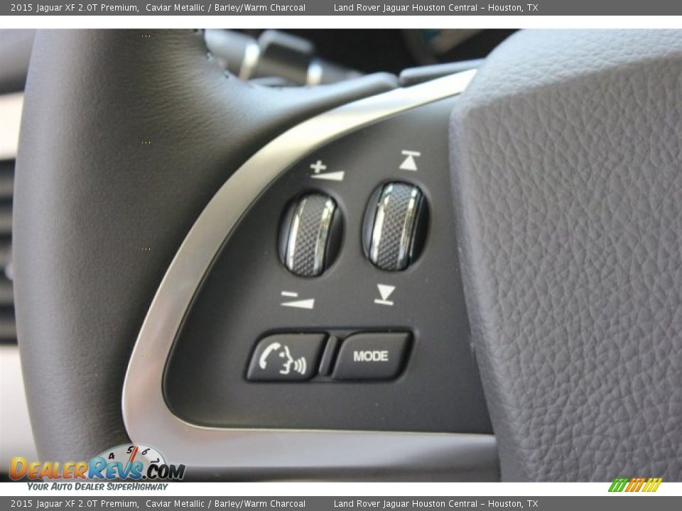 Controls of 2015 Jaguar XF 2.0T Premium Photo #30