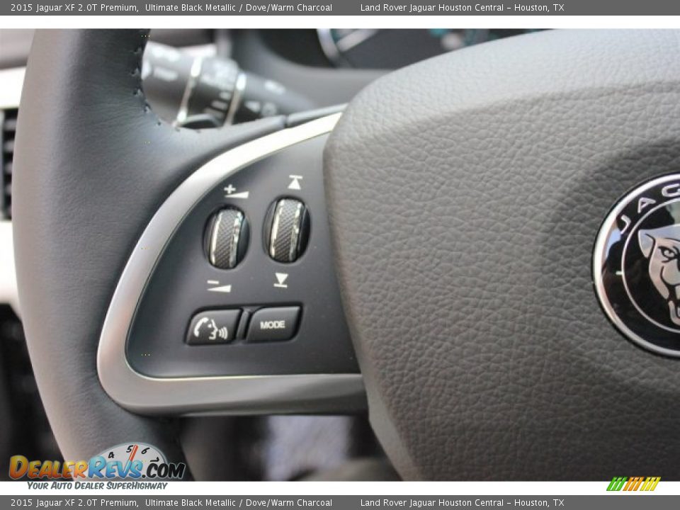 Controls of 2015 Jaguar XF 2.0T Premium Photo #29