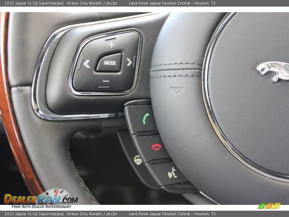 Controls of 2015 Jaguar XJ XJL Supercharged Photo #32