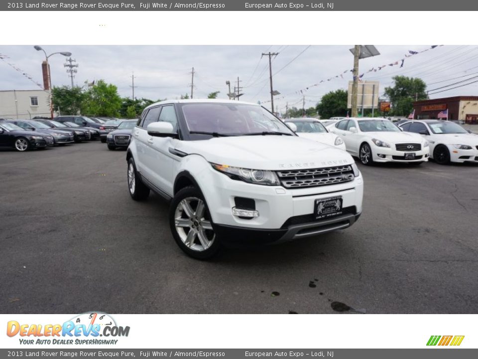 2013 Land Rover Range Rover Evoque Pure Fuji White / Almond/Espresso Photo #2