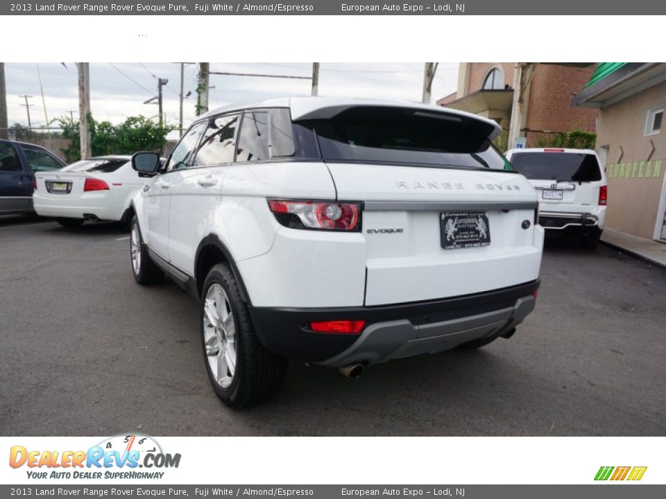 2013 Land Rover Range Rover Evoque Pure Fuji White / Almond/Espresso Photo #3