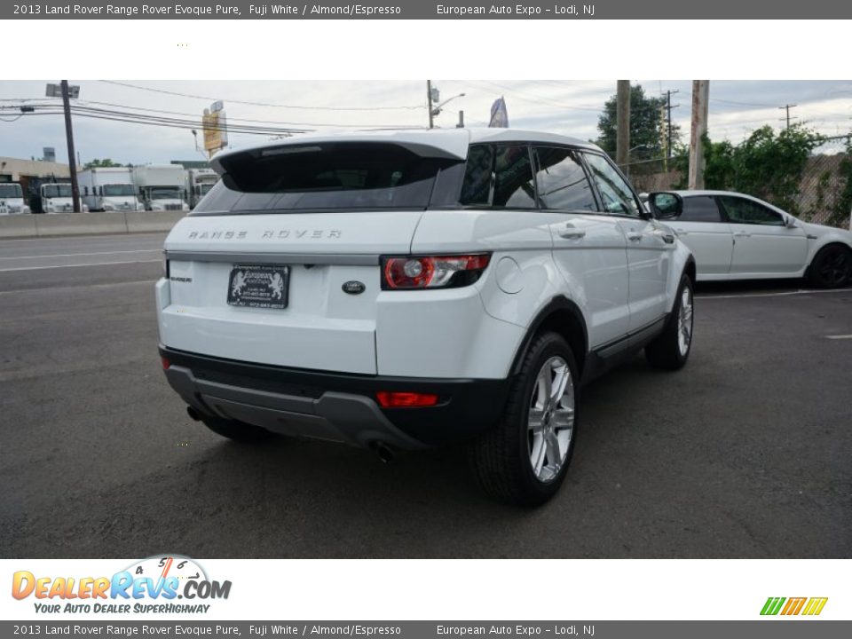 2013 Land Rover Range Rover Evoque Pure Fuji White / Almond/Espresso Photo #4