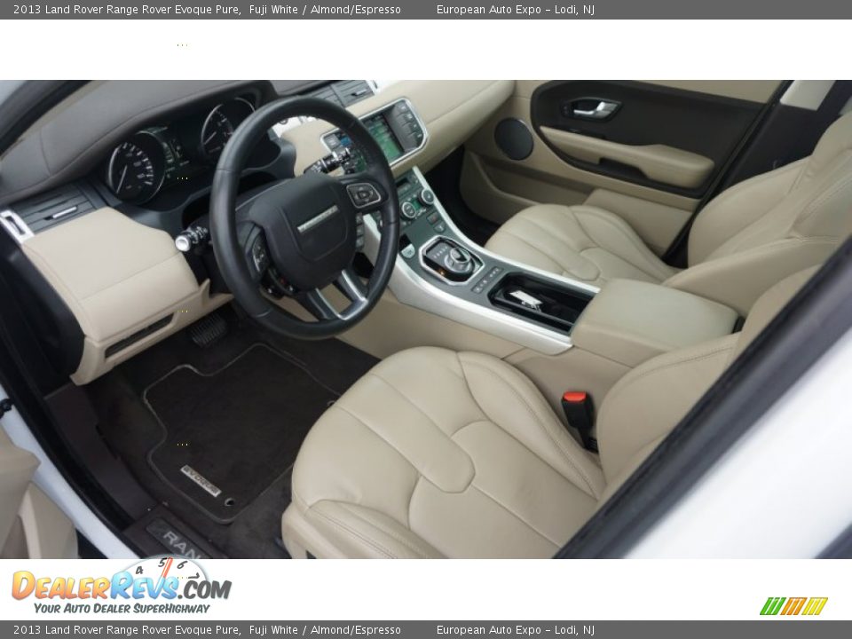 Almond/Espresso Interior - 2013 Land Rover Range Rover Evoque Pure Photo #5