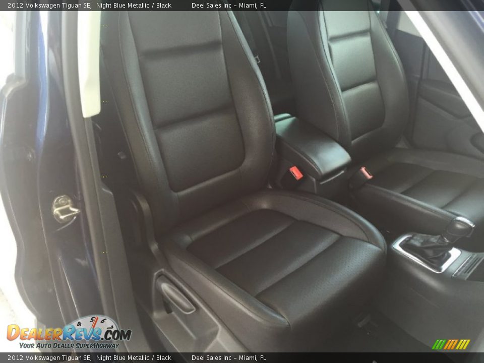 2012 Volkswagen Tiguan SE Night Blue Metallic / Black Photo #10