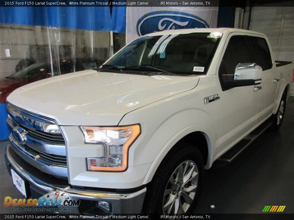 2015 Ford F150 Lariat SuperCrew White Platinum Tricoat / Medium Light Camel Photo #3