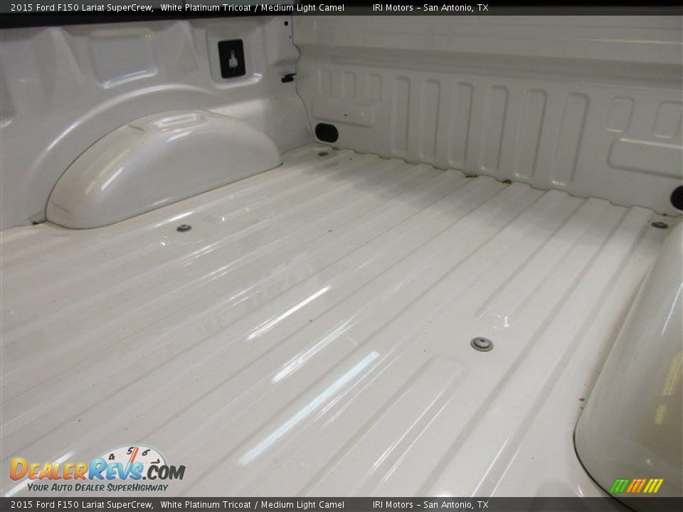 2015 Ford F150 Lariat SuperCrew White Platinum Tricoat / Medium Light Camel Photo #8