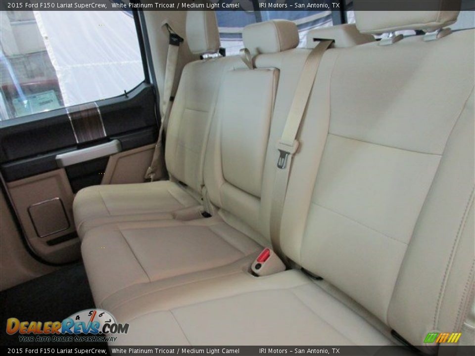 2015 Ford F150 Lariat SuperCrew White Platinum Tricoat / Medium Light Camel Photo #11