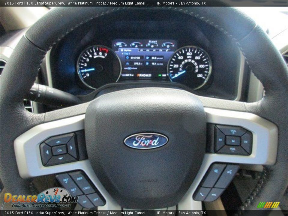 2015 Ford F150 Lariat SuperCrew White Platinum Tricoat / Medium Light Camel Photo #23
