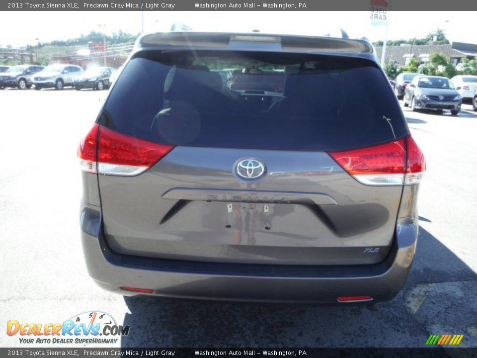 2013 Toyota Sienna XLE Predawn Gray Mica / Light Gray Photo #8