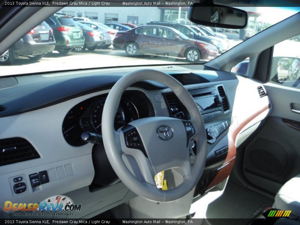 2013 Toyota Sienna XLE Predawn Gray Mica / Light Gray Photo #10