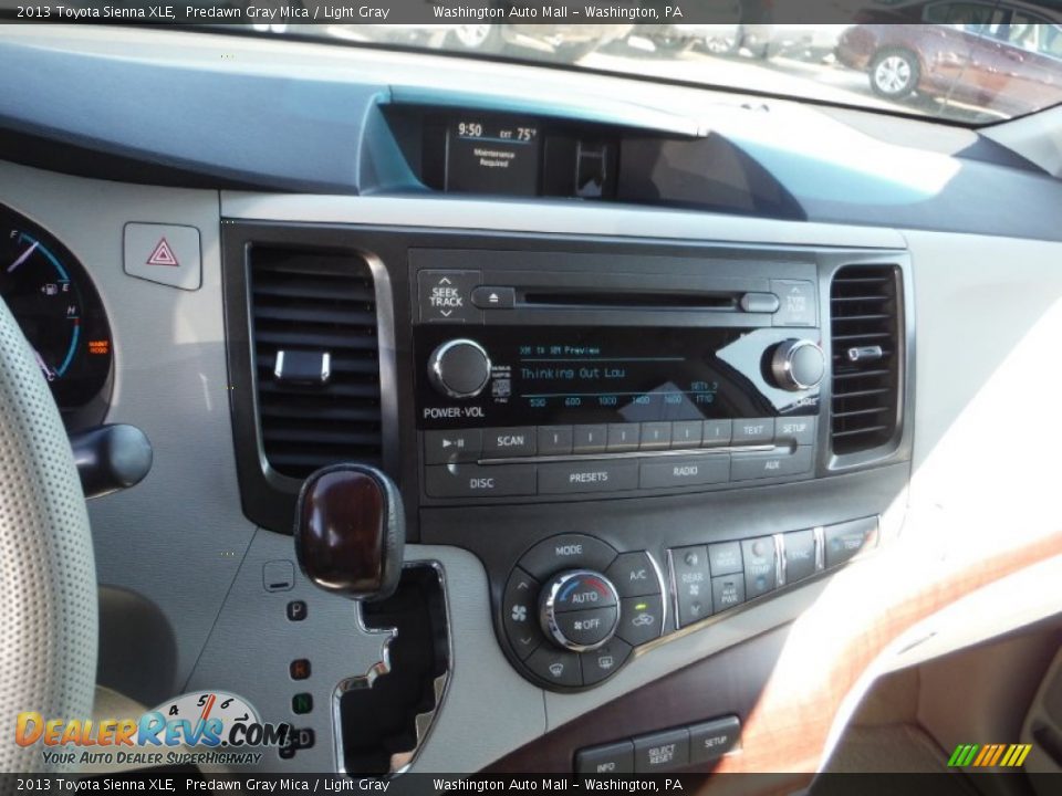 2013 Toyota Sienna XLE Predawn Gray Mica / Light Gray Photo #15