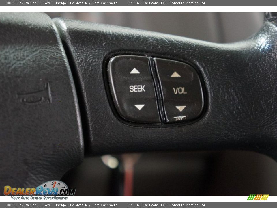 2004 Buick Rainier CXL AWD Indigo Blue Metallic / Light Cashmere Photo #28