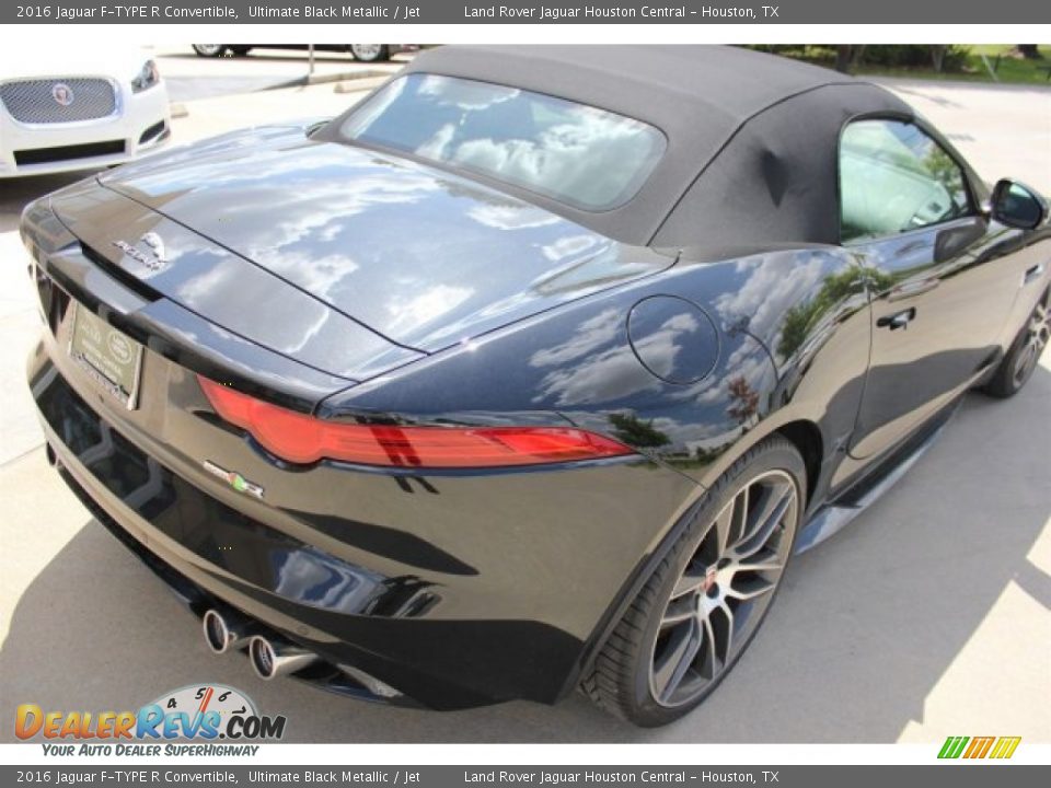 2016 Jaguar F-TYPE R Convertible Ultimate Black Metallic / Jet Photo #14