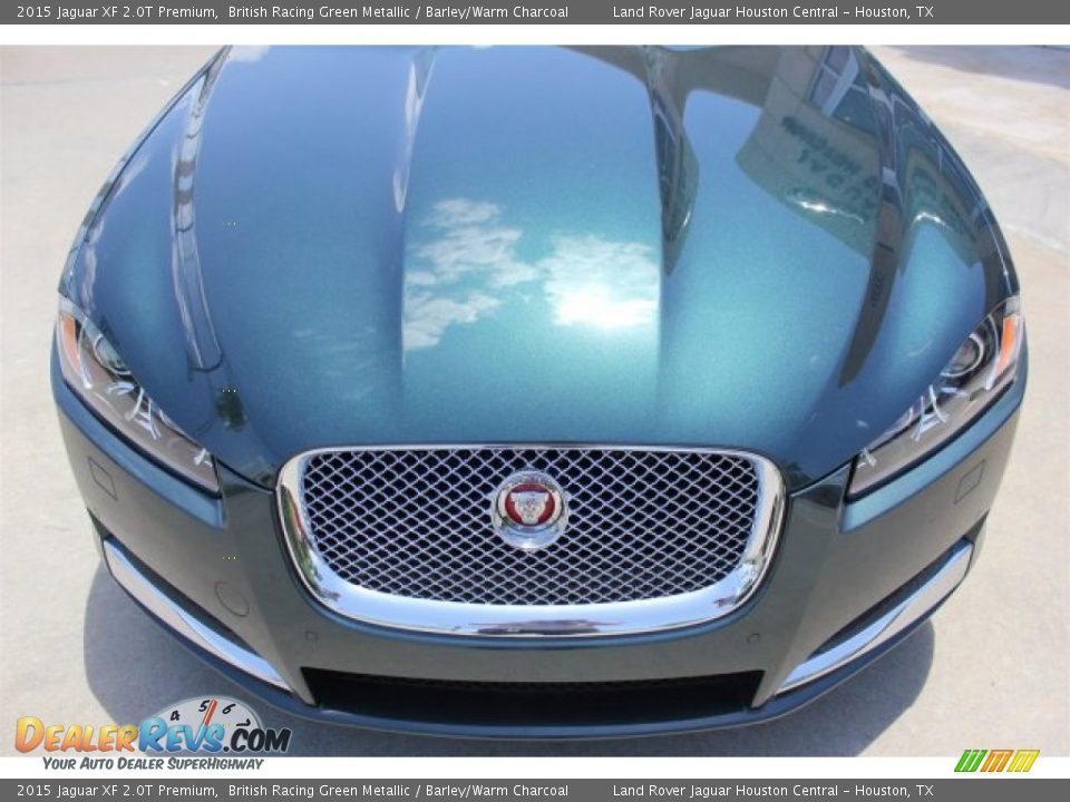 2015 Jaguar XF 2.0T Premium British Racing Green Metallic / Barley/Warm Charcoal Photo #3