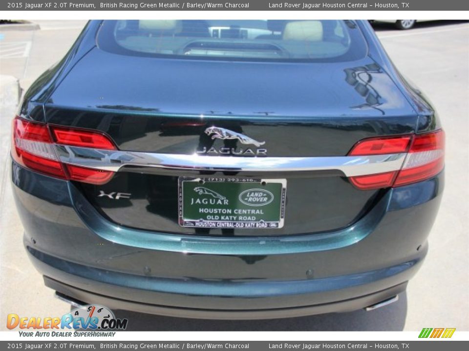 2015 Jaguar XF 2.0T Premium British Racing Green Metallic / Barley/Warm Charcoal Photo #8