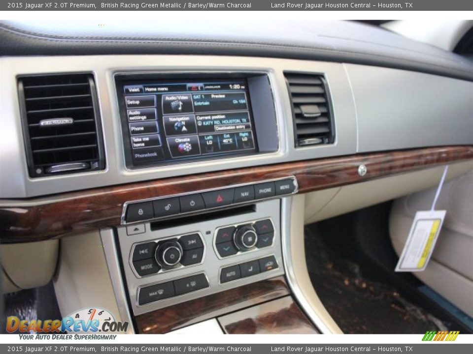 2015 Jaguar XF 2.0T Premium British Racing Green Metallic / Barley/Warm Charcoal Photo #17