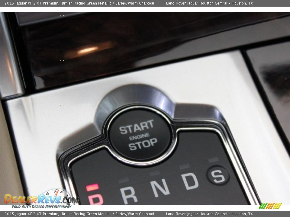 2015 Jaguar XF 2.0T Premium British Racing Green Metallic / Barley/Warm Charcoal Photo #20