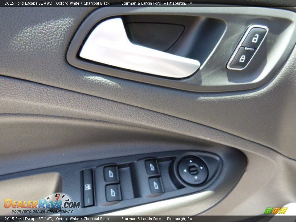 2015 Ford Escape SE 4WD Oxford White / Charcoal Black Photo #11