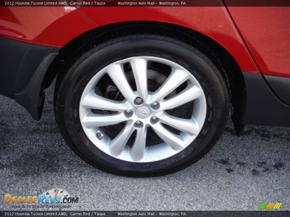 2012 Hyundai Tucson Limited AWD Garnet Red / Taupe Photo #3
