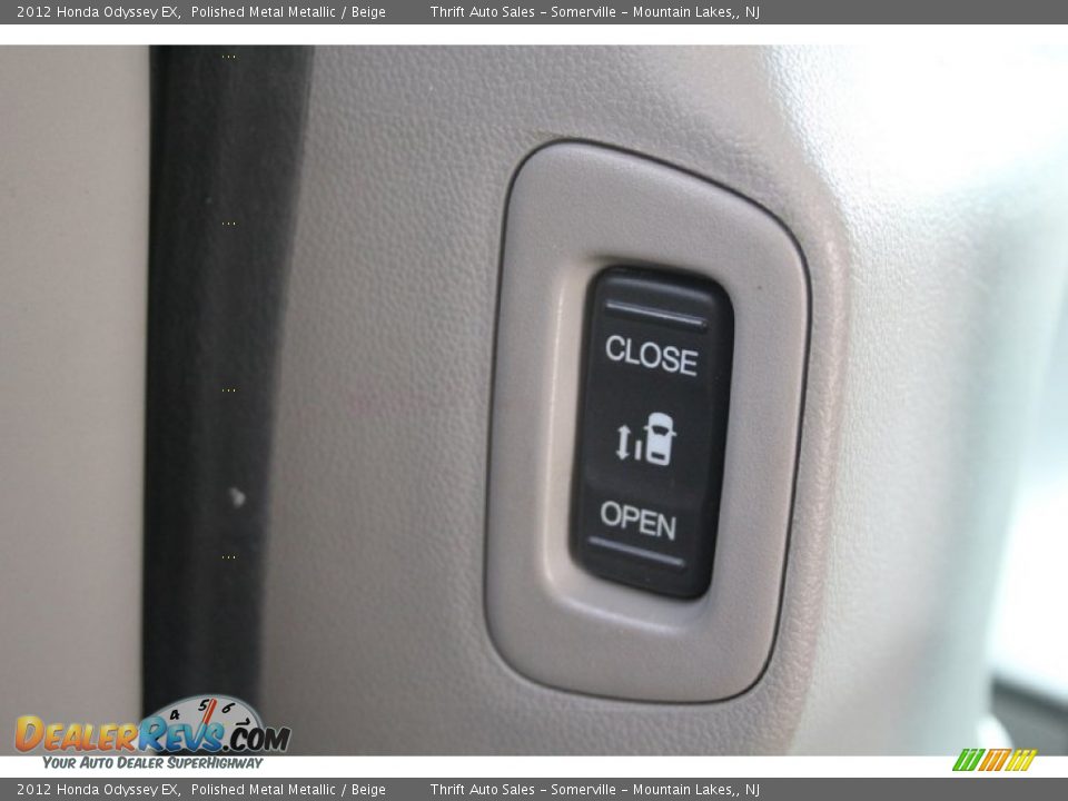 2012 Honda Odyssey EX Polished Metal Metallic / Beige Photo #16